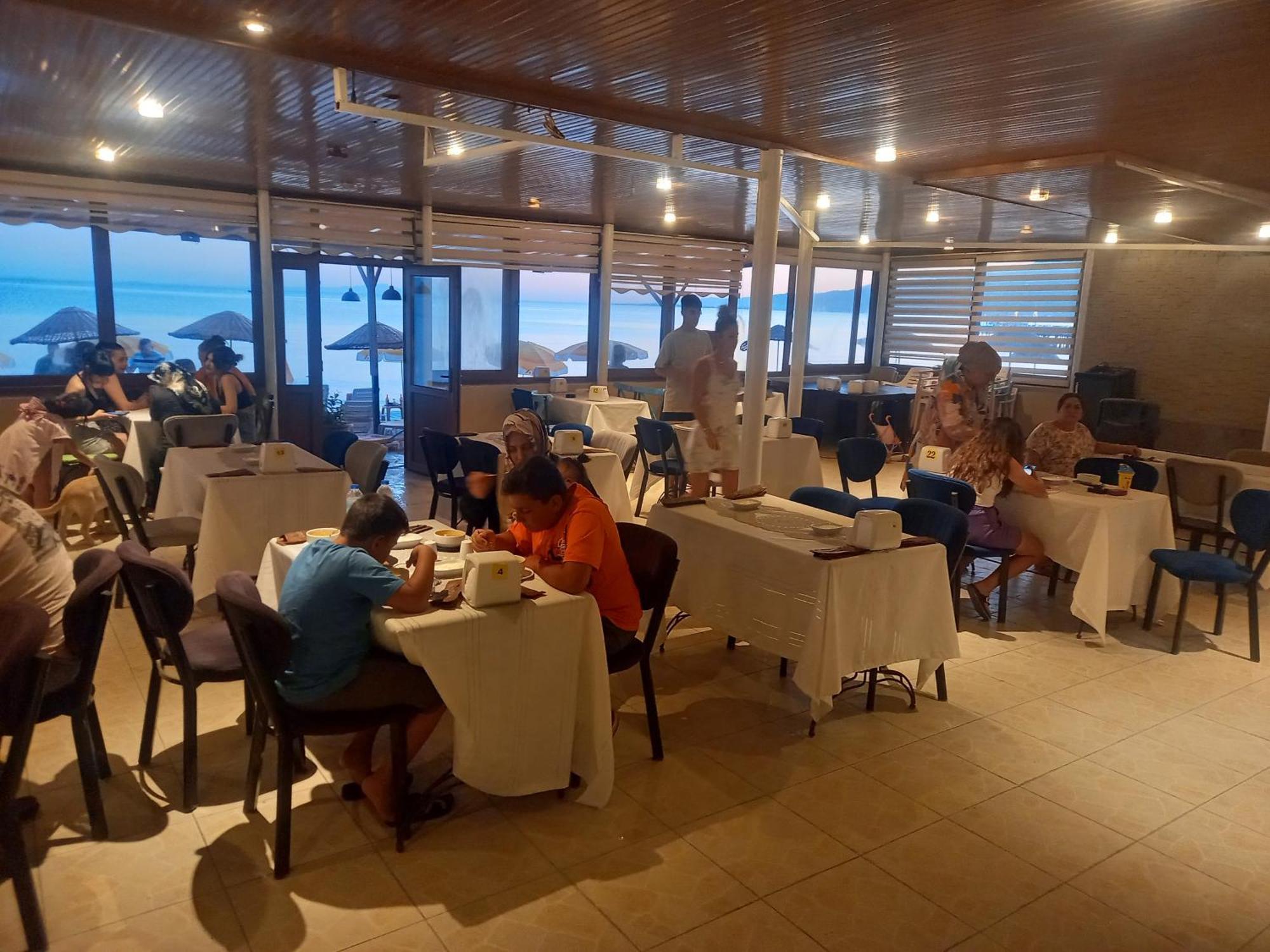Paradise Hotel Akcay Edremit  Eksteriør billede